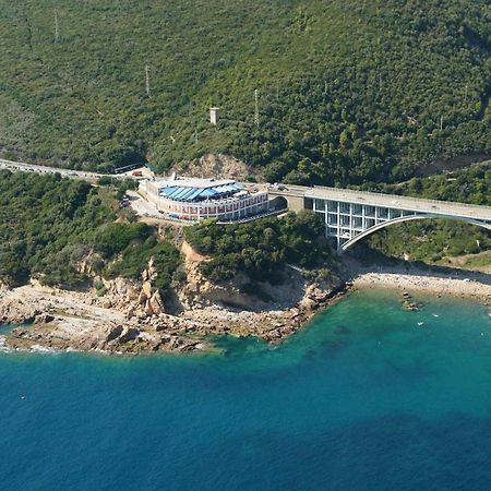 Il Romito Hotel Quercianella Eksteriør billede